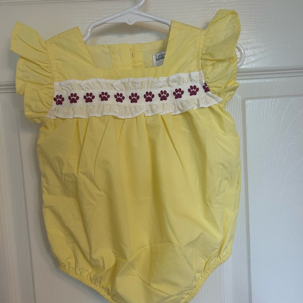 Yellow Ruffled 9 month Paw Print LSU Bubble